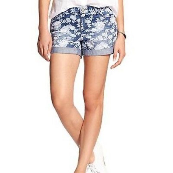 🎉HP🎉 Banana Republic Floral Print Denim Shorts - Picture 1 of 7